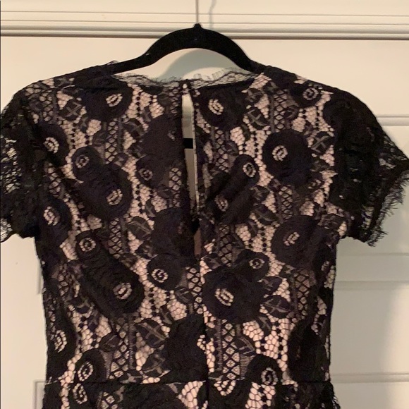 NWT Francesca’s Black and Tan lace romper - Picture 5 of 6